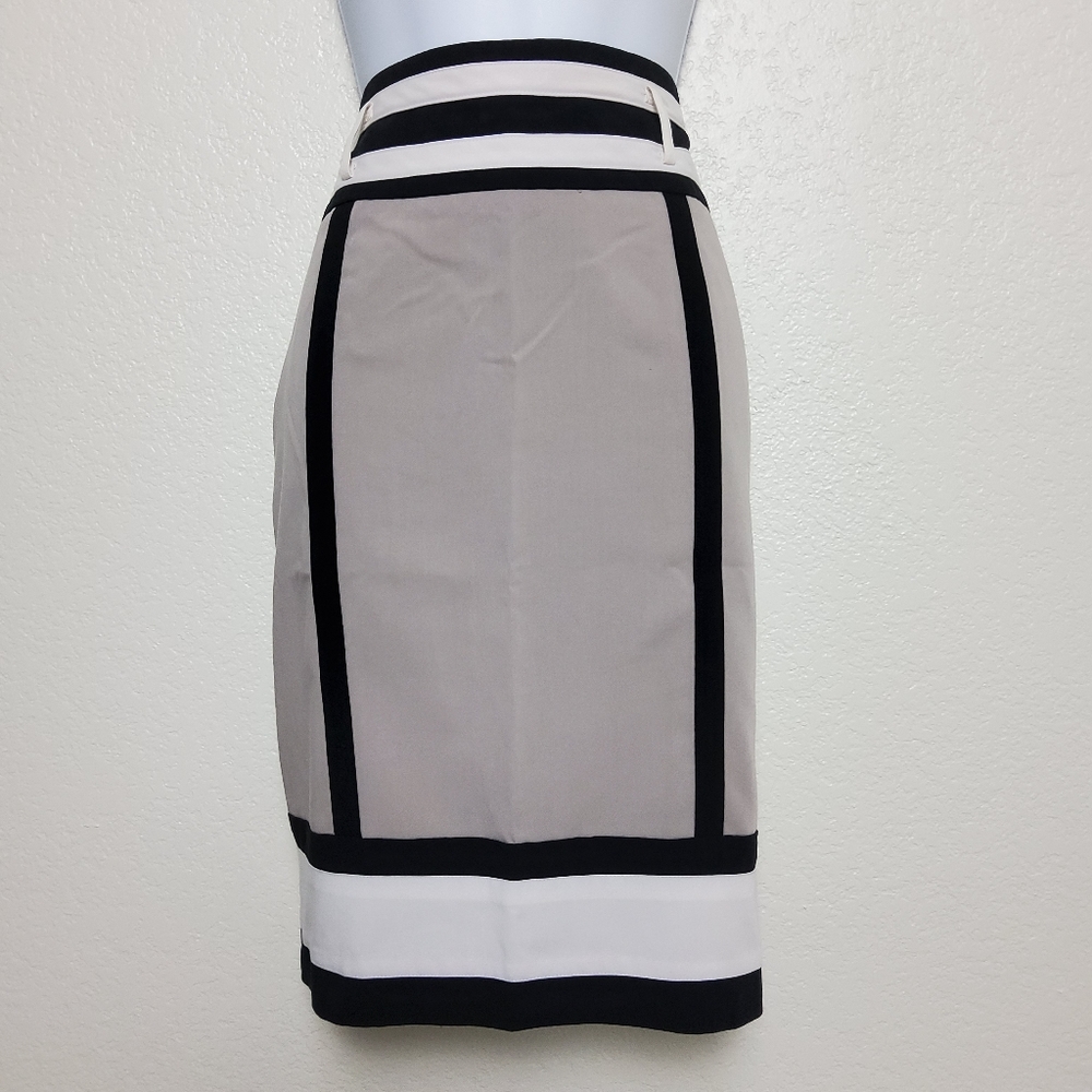 Worthington Skirt, Beige w/Black Border